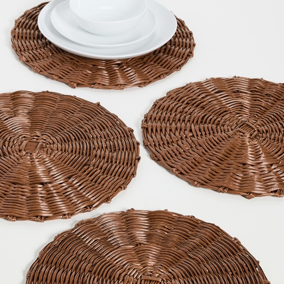 Shiraleah Basket Weave Placemats - Set of 4 - Picture 2 of 7